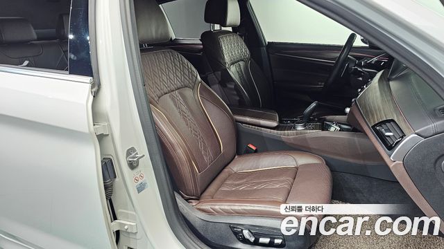 BMW 5 Series (G30) 520d M Sport Package Plus 2020 — фото 11