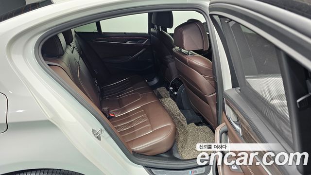 BMW 5 Series (G30) 520d M Sport Package Plus 2020 — фото 12