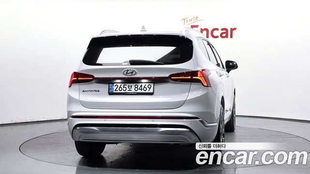 Hyundai Santa Fe Diesel 2.2 2WD Calligraphy 2021 — фото 4