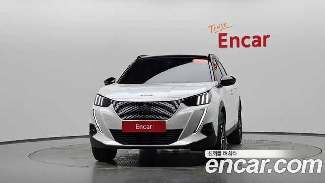 Peugeot e-2008 (II) EV GT 2023 — фото 3