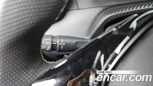 Peugeot e-2008 (II) EV GT 2023 — фото 27