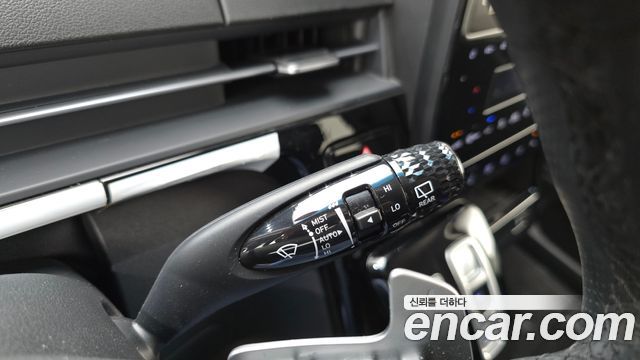 Hyundai Staria 4WD Lounge 9-Seater Prestige 2025 — фото 17