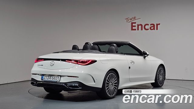Mercedes-Benz CLE-Class (C236) CLE200 Cabriolet 2025 — фото 2