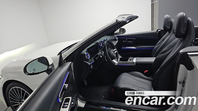 Mercedes-Benz CLE-Class (C236) CLE200 Cabriolet 2025 — фото 10