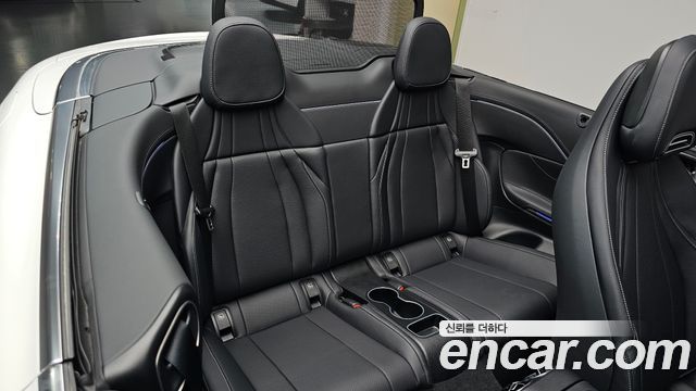 Mercedes-Benz CLE-Class (C236) CLE200 Cabriolet 2025 — фото 11