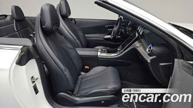 Mercedes-Benz CLE-Class (C236) CLE200 Cabriolet 2025 — фото 26
