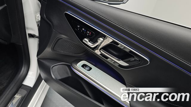 Mercedes-Benz CLE-Class (C236) CLE200 Cabriolet 2025 — фото 34