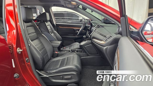 Honda CR-V (V) 1.5 Touring 4WD 2017 — фото 11