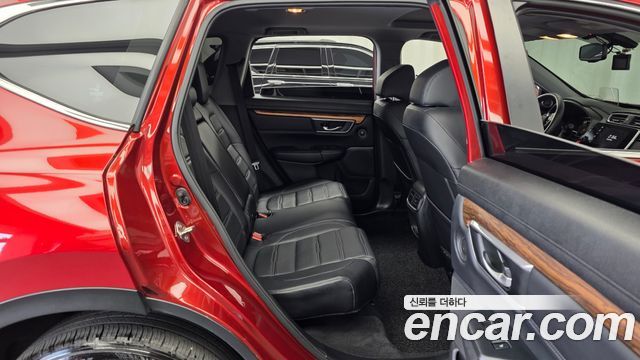 Honda CR-V (V) 1.5 Touring 4WD 2017 — фото 12