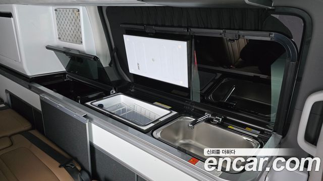 Hyundai Staria 2WD Camping Car Prestige Camper 4Seater 2024 — фото 17
