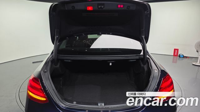 Mercedes-Benz E-Class (W213) E300 AMG Line 2019 — фото 20