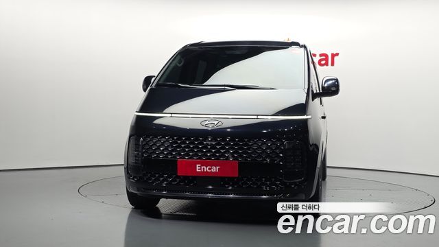 Hyundai Staria 4WD Lounge 9-Seater Inspiration 2022 — фото 3