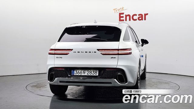 Genesis GV70 2.5T Gasoline AWD 2022 — фото 4