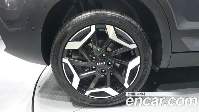Kia Seltos Gasoline 1.6 Turbo 2WD Signature 2023 — фото 5
