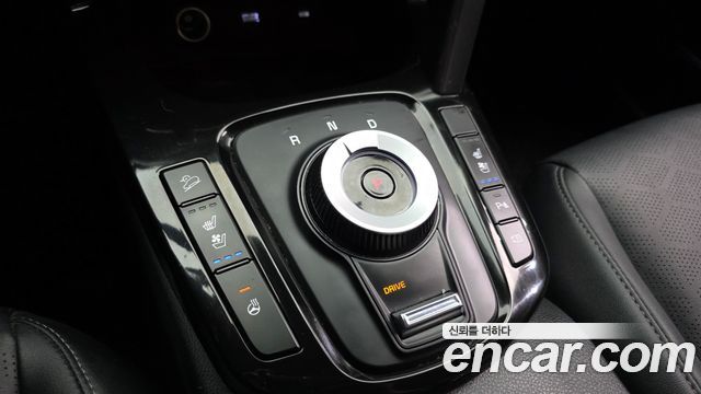 Kia Seltos Gasoline 1.6 Turbo 2WD Signature 2023 — фото 9