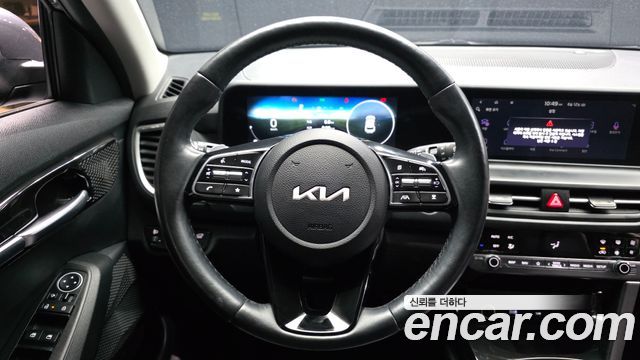 Kia Seltos Gasoline 1.6 Turbo 2WD Signature 2023 — фото 13