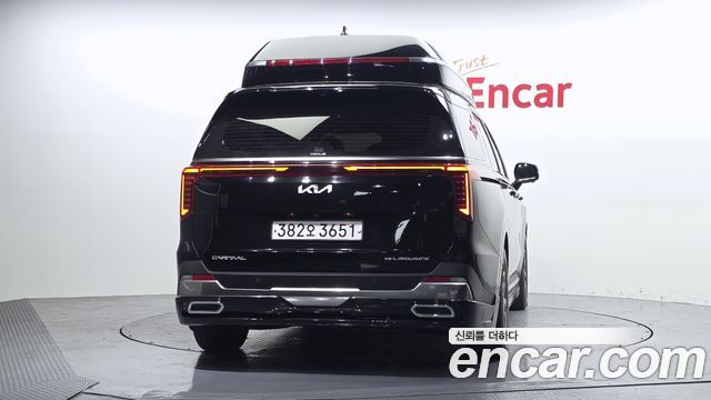 Kia Carnival (IV) Gasoline 4-Seater Hi Limousine Signature 2025 — фото 4