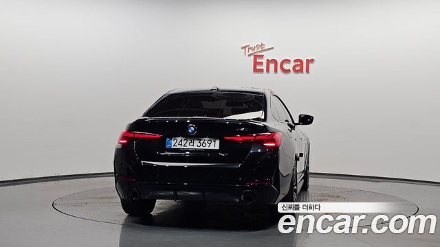 BMW 4 Series (G22) 420i M Sport Pro Gran Coupe 2025 — фото 4