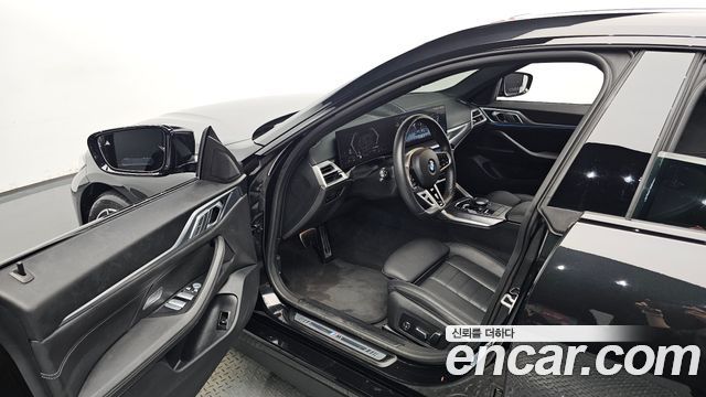 BMW 4 Series (G22) 420i M Sport Pro Gran Coupe 2025 — фото 10