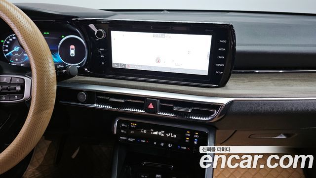 Kia K5 Hybrid (III) Noblesse 2023 — фото 13