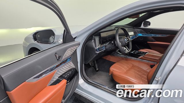 BMW i7 (G70) xDrive 60 M sport 2023 — фото 10