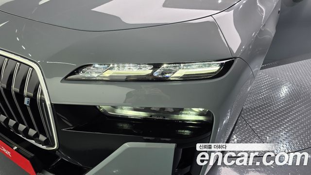 BMW i7 (G70) xDrive 60 M sport 2023 — фото 22