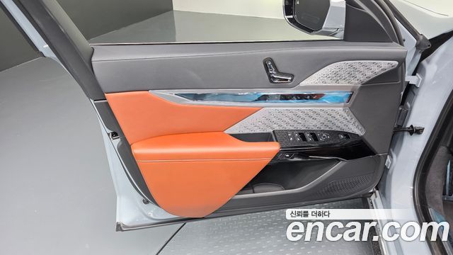 BMW i7 (G70) xDrive 60 M sport 2023 — фото 24