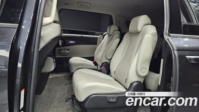 Kia Carnival (IV) Diesel 9-Seater Signature 2023 — фото 16