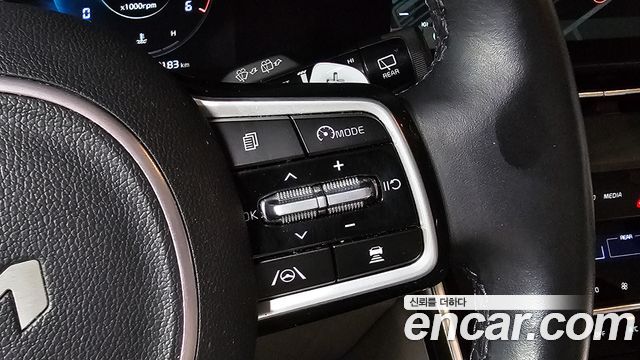 Kia Carnival (IV) Diesel 9-Seater Signature 2023 — фото 36