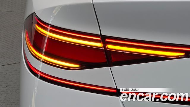 Genesis G90 (RS4) Gasoline 3.5 Turbo AWD 2022 — фото 23
