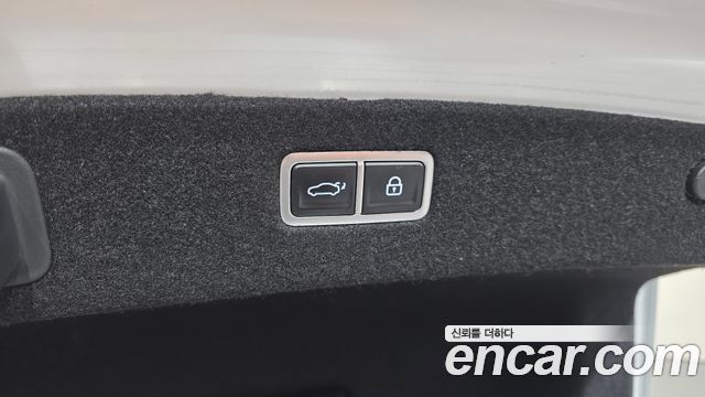 Genesis G90 (RS4) Gasoline 3.5 Turbo AWD 2022 — фото 37