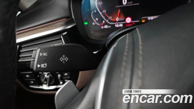 BMW 5 Series (G30) 530i xDrive Luxury Plus 2020 — фото 20