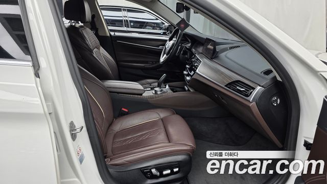 BMW 5 Series (G30) 530i xDrive Luxury Plus 2020 — фото 26