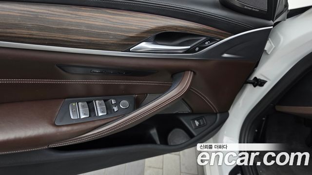 BMW 5 Series (G30) 530i xDrive Luxury Plus 2020 — фото 28