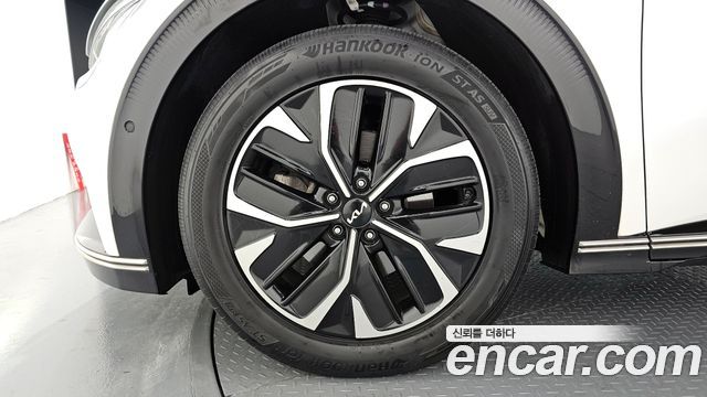 Kia EV6 Long Range Earth 2022 — фото 5