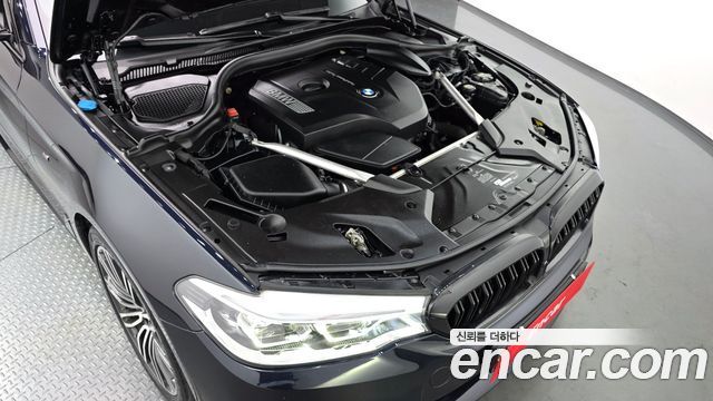 BMW 5 Series (G30) 530i M Sport Package Plus 2019 — фото 6