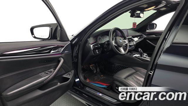 BMW 5 Series (G30) 530i M Sport Package Plus 2019 — фото 10