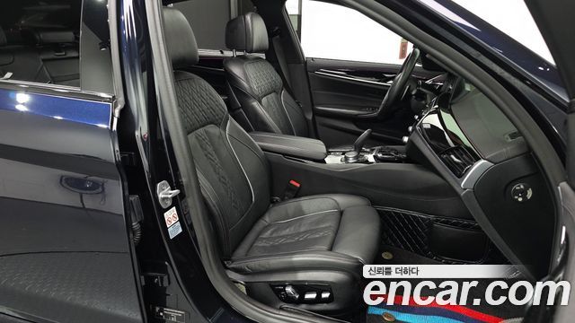 BMW 5 Series (G30) 530i M Sport Package Plus 2019 — фото 15