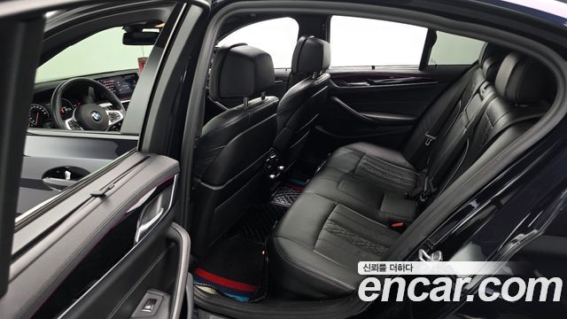 BMW 5 Series (G30) 530i M Sport Package Plus 2019 — фото 16
