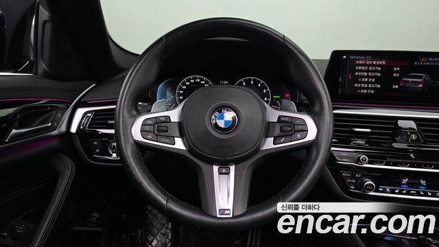 BMW 5 Series (G30) 530i M Sport Package Plus 2019 — фото 17