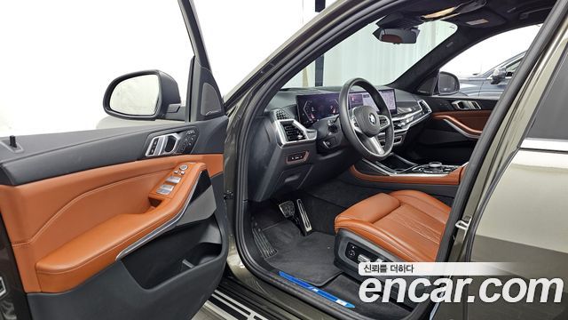 BMW X7 (G07) xDrive 40i M Sport 6STR 2025 — фото 10
