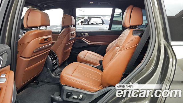 BMW X7 (G07) xDrive 40i M Sport 6STR 2025 — фото 26