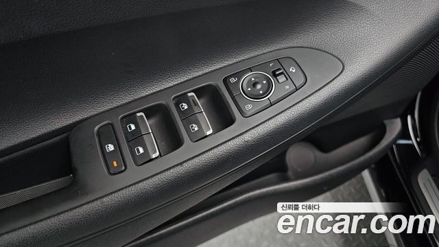 Hyundai Grandeur (IG) 3.0 LPi Rent Car Modern 2021 — фото 17