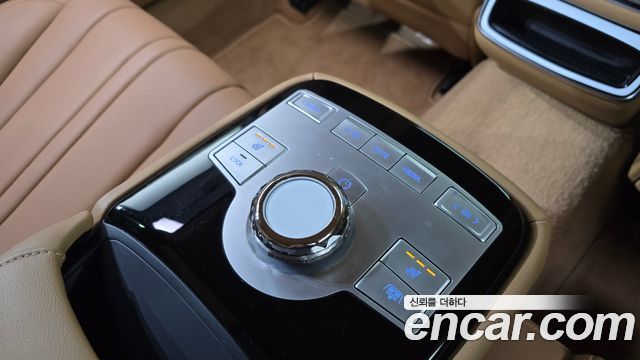 Genesis G80 (RG3) Gasoline 2.5 Turbo 2WD 2025 — фото 27