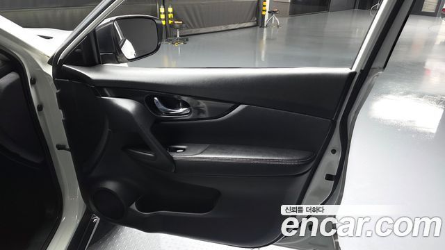 Nissan X-Trail 2.5 4WD 2018 — фото 24