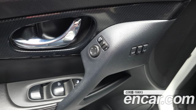 Nissan X-Trail 2.5 4WD 2018 — фото 30