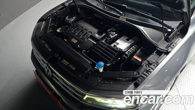 Volkswagen Tiguan (II) 2.0 TDI 4Motion Prestige 2020 — фото 6
