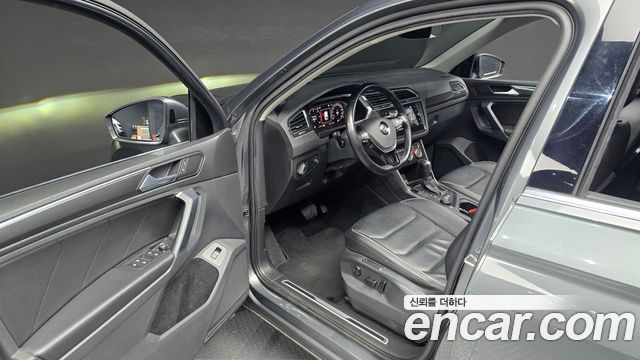 Volkswagen Tiguan (II) 2.0 TDI 4Motion Prestige 2020 — фото 11