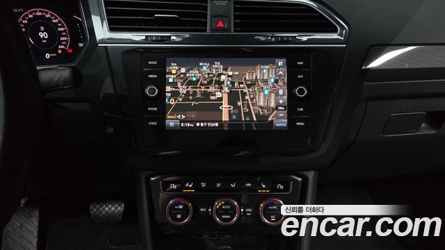 Volkswagen Tiguan (II) 2.0 TDI 4Motion Prestige 2020 — фото 15