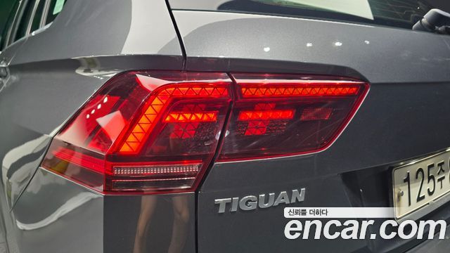 Volkswagen Tiguan (II) 2.0 TDI 4Motion Prestige 2020 — фото 23
